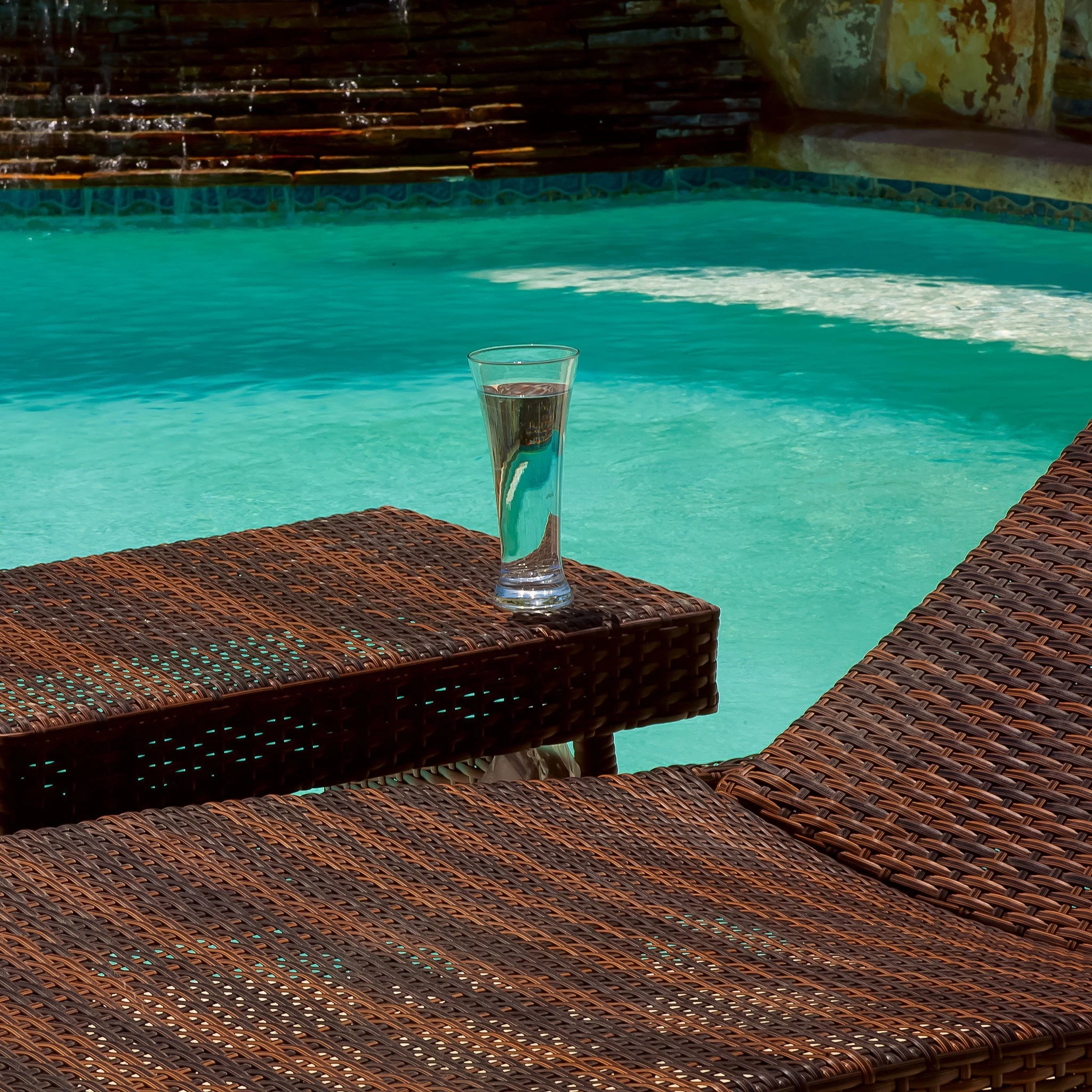 Lakeport 3pc Outdoor Wicker Chaise Lounge & Table Set (2)