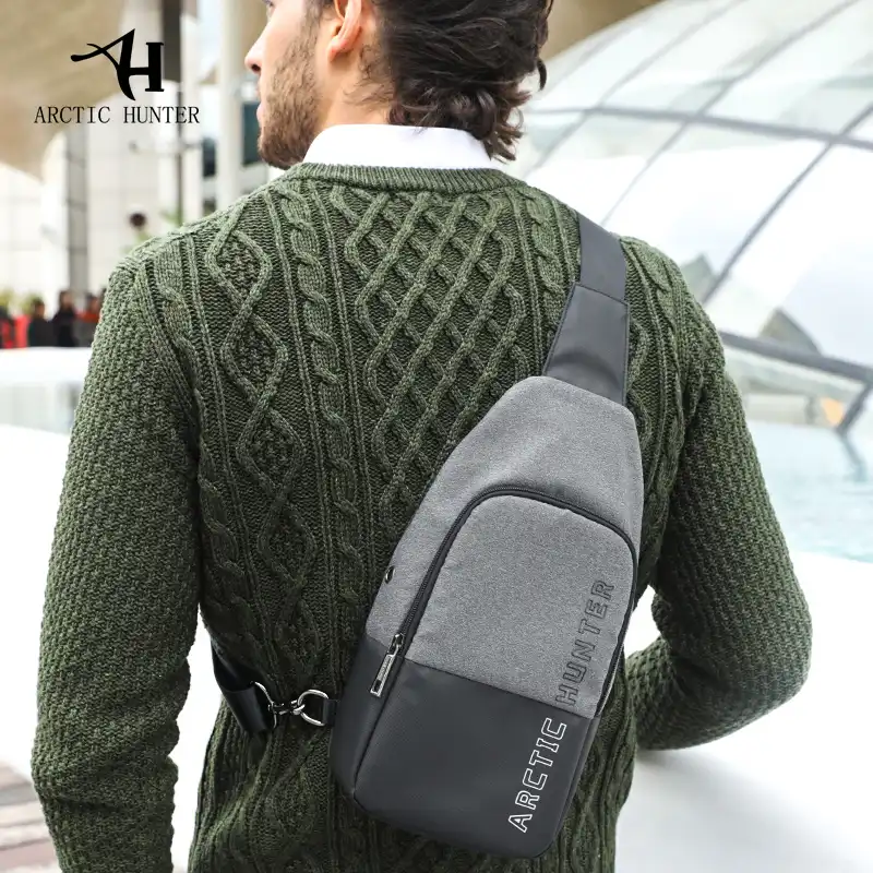 hunter of fashion bags