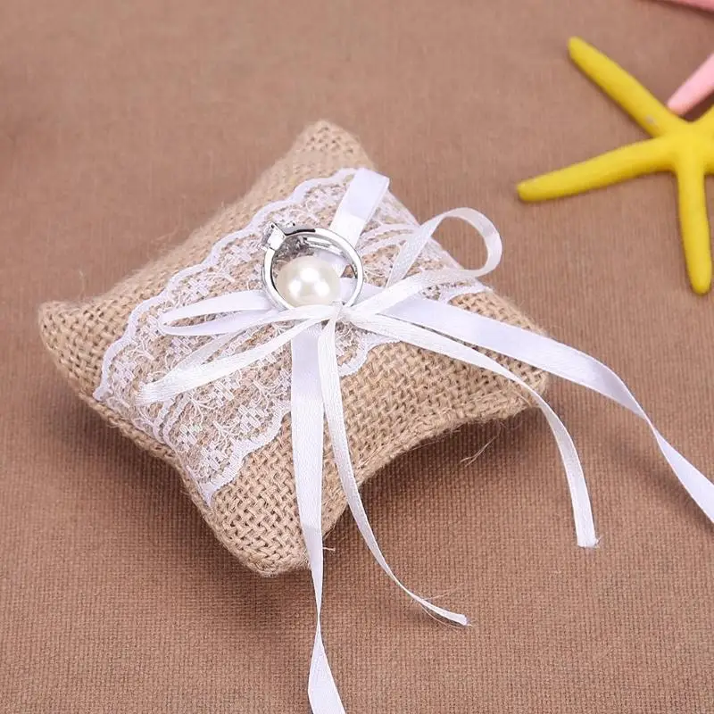 

White Embroidery Floral Lace Bow Ring Pillow Wedding Vintage Burlap Jute Cushion Marriage Wedding Decoration Suppliers Tools