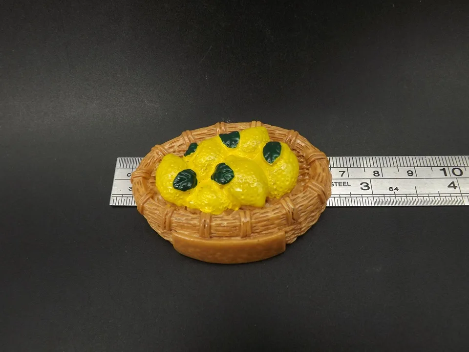 Tiny-Food019-Lemon (11)