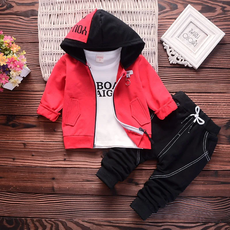 

Baby Boy Clothes Spring Autumn Fashion Letter Sports Sets with Cap Jacket +Shirt +Pants 3Set Baby Girl Outfits Bebe Jogging Suit