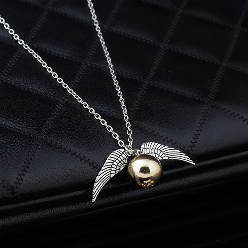 Fashion-Harry-Potter-Necklace-Men-Vintage-Style-Angel-Wing-Charm-Golden-Snitch-Pendent-Necklace-For-Men(7)