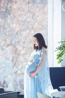 pregnant clothes photography