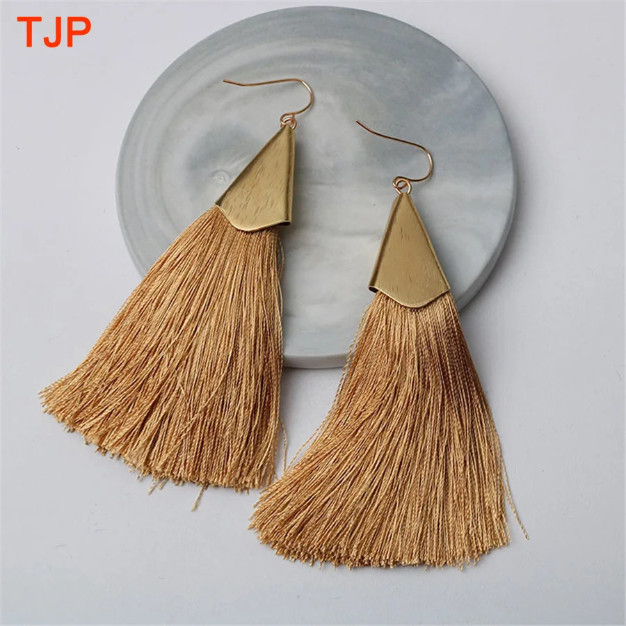 

2019 New Handmade Bohemian Tassel Earrings for Women Ethnic Long Triangle Rope Fringes Drop Dangle Earrings Statement Earring