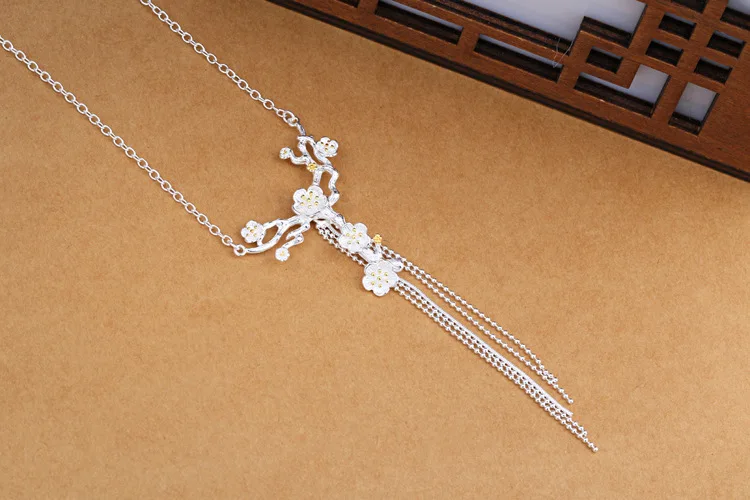 3952945147_1039125567