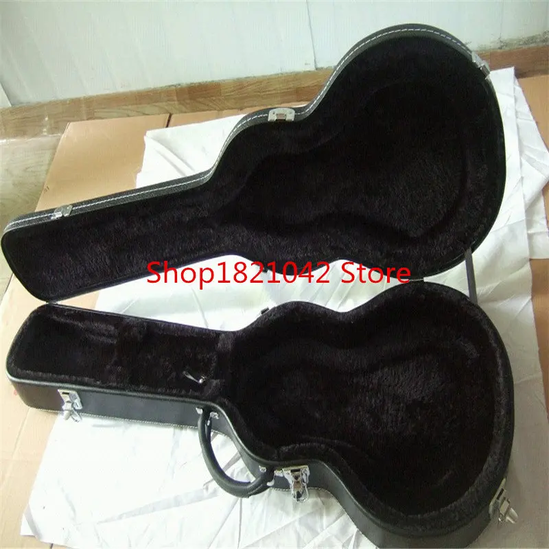 

Guitar, suitcase, shell, not sold separately, with the guitar to buy black