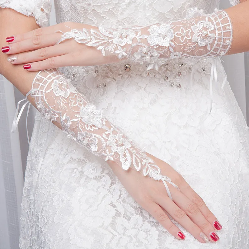 

Pearl applique Short Paragraph White Elegant Lace wedding Bridal Gloves Fingerless Lace Wedding Wedding Gloves Accessories