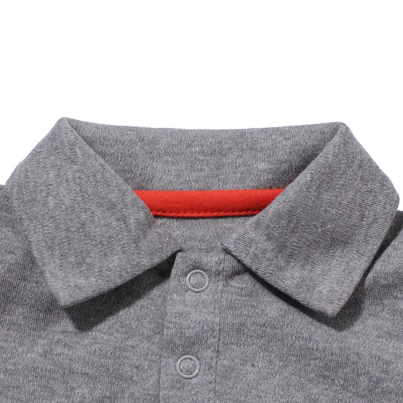 8733944759_2046317636