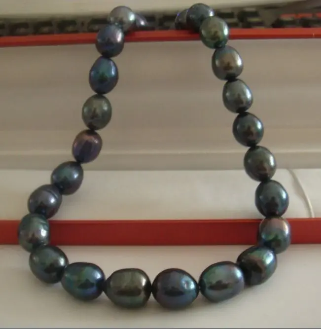 

STUNNING 12-13MM TAHITIAN BLACK GREEN PEARL NECKLACE 18INCH