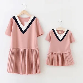 

new family look mother daughter dresses Korean custom female dress Kids dress 3-7 years pink green Q330
