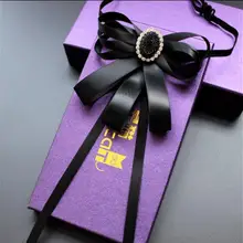 Мужчина и женщина Ресторан отеля единый дизайн галстук-бабочка человек костюм галстук-бабочка официантка равномерное галстук