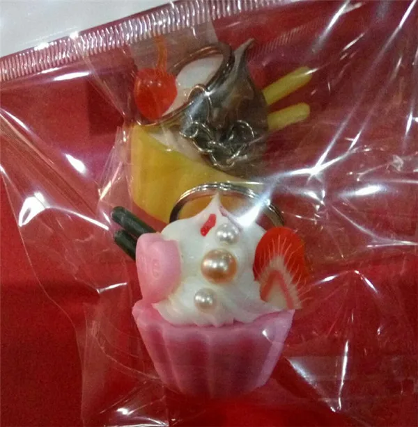 Fake Artificial food pvc cupcakes toys keychains phone pendants 5pcs - Buyers Show 2