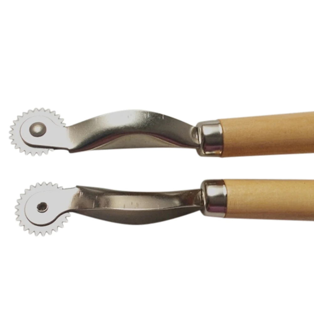 

Practical Craft Leather Fabric Needle Sewing Wheel Punch Tool Handmade Accessories 2MM Wooden + Stainless Steel Material