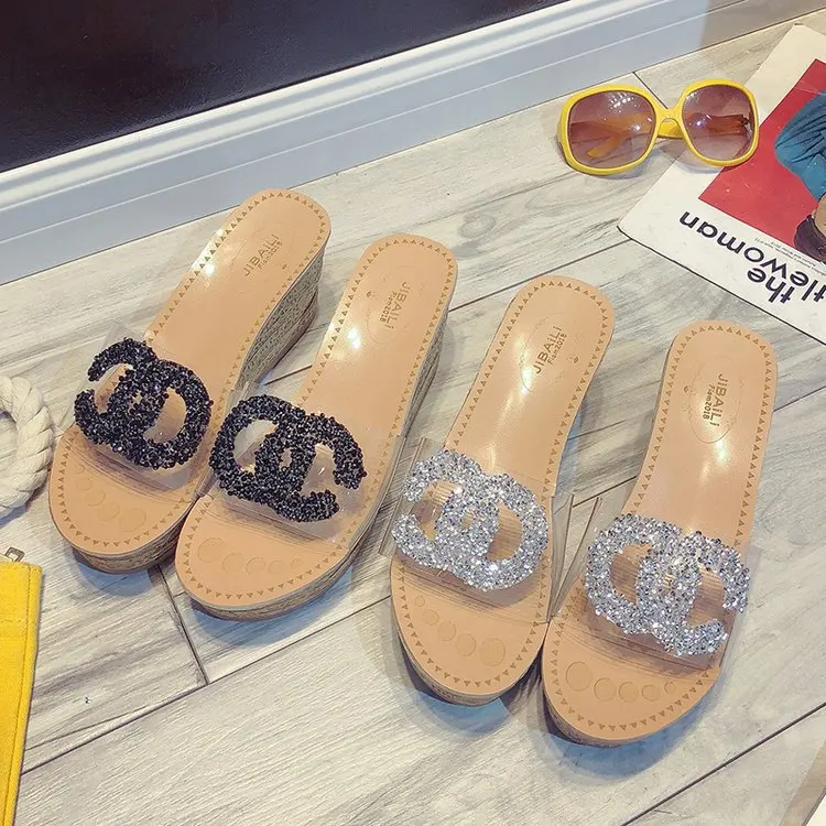

Transparent rhinestone word slippers female summer new thick bottom wedge sandals muffin bottom crystal slippers