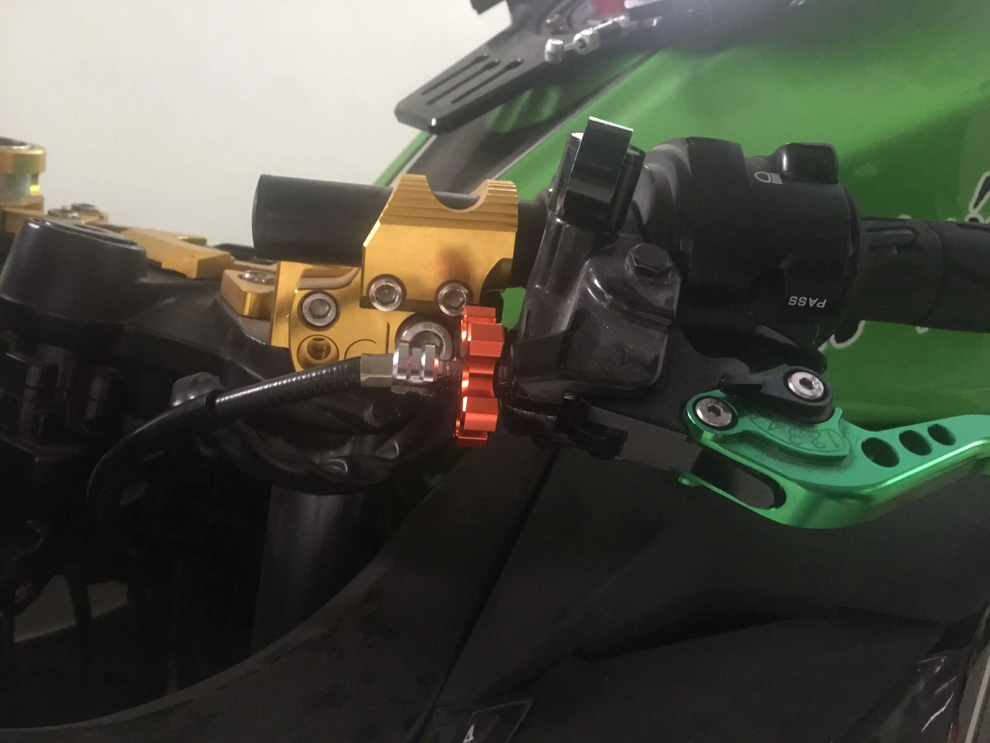 Для Triumph Speed Triple 1050 675 Thruxton 865cc Tiger 1050cc 2004 2014 кабель сцепления регулятор провода M8 M10 *
