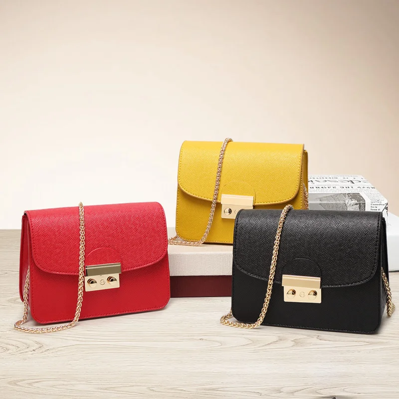 

new female bag lock chain small square bag slanting bag