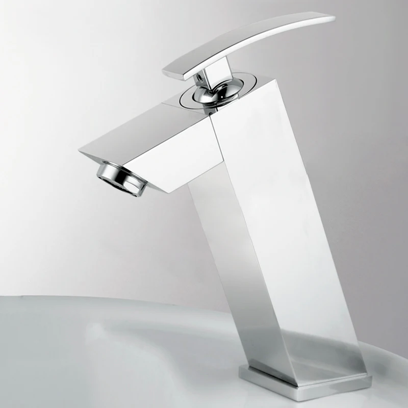 

Modern Basin Faucet Chrome Plated Deck Mounted with Single Holder Single Hole Italic Hot and Cold Mixer Water Tap