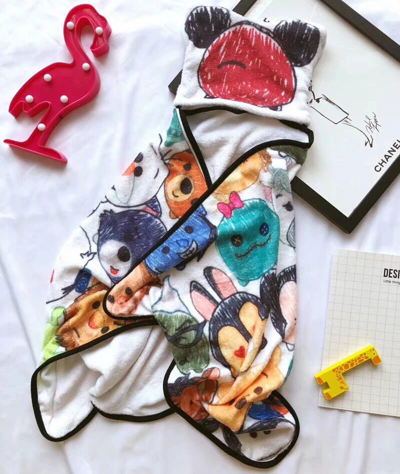 

new Cute Mickey baby Hooded Wrap Shawl Cloak Blanket Scarf Scarves Coral Fleece kids Flannels Cloaks Blanket Soft Cap Hoodie