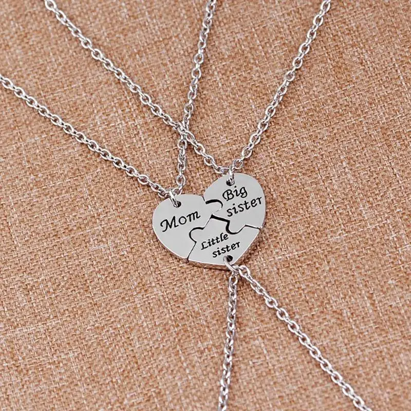

2019 New good Friends Love English Pendant Pendant Necklace Fashion Two Rhinestones Alloy Flap Best Friends Necklace wholesale