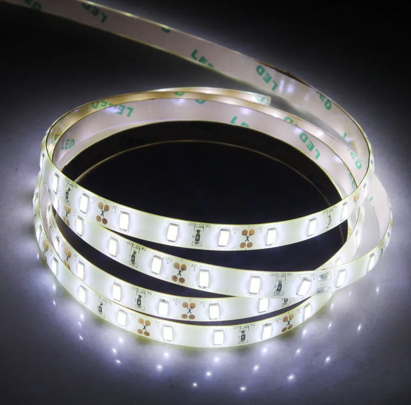Tiras de Led 60 leds/m azul/branco/morno whitewaterproof tira Vida Média (hrs) : 50000hrs