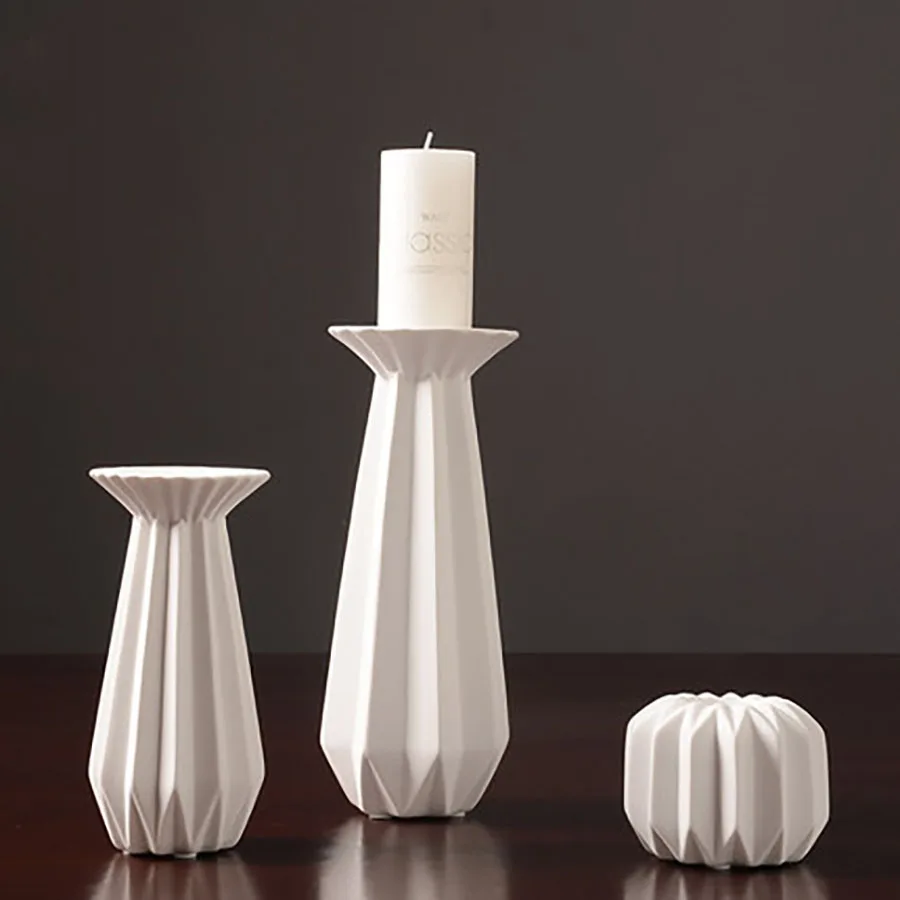 

Restaurant Romantic Hotel Decoration White Vintage Pillar Wedding Candle Holder Tea Mumluk Ceramic Decorations For Home 50ZT065