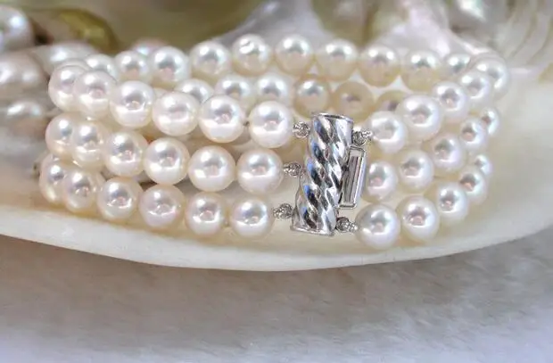 

Wholesale price 16new ^^^nature 3row round white FW pearls Bracelet 925ss
