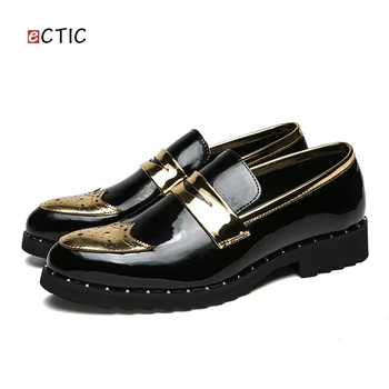 

2018 Gorgeous Men Formal Shoes Men Patent Leather Brogue Dress Party Office Oxford Shoes Gold Metal Decoration Big Size 45