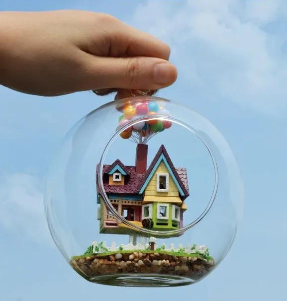 Disney up house model for sale Disney up house model for sale