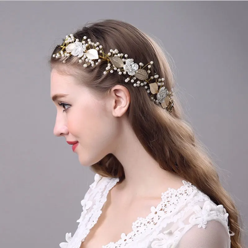 How To Make a Flower Crown in 4 EASY Steps A DIY flower crown is easy to make and easy to maintain. Our step-by-step guide will show you how to make flower crowns to wear or give away as a gift! Before you get started on this flower crown DIY, take a look at what materials you’ll need. Flower Crown Materials. Floral tape – Floral tape is best for wrapping fresh flowers together. This tape can easily blend in with your blooms and greens since it comes in .