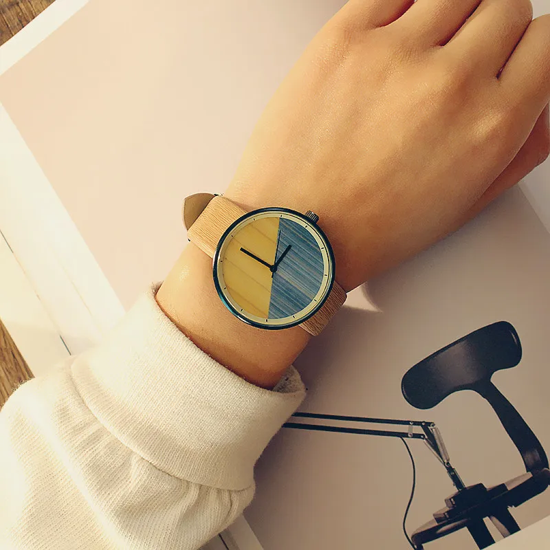 

2018 New Famous Brand Watch Women Fashion Stitching design Wood grain watches Casual Retro wooden female Quartz Wristwatches Hot
