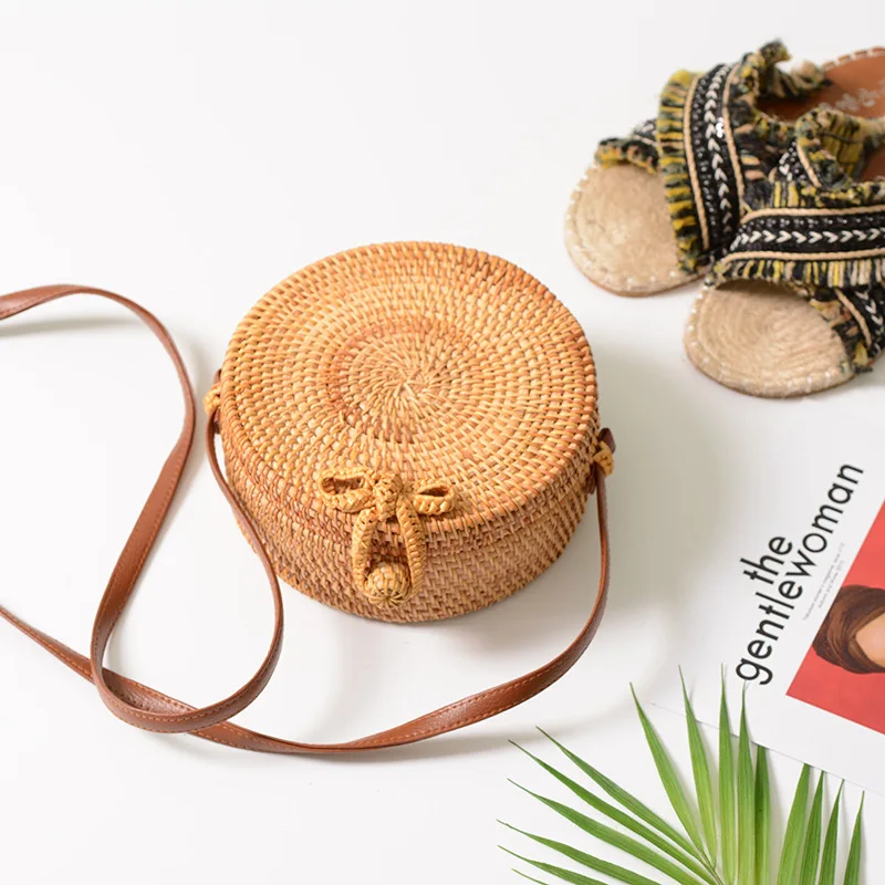 

Crossbody Bags For Women Handbag Round Rattan Woven/Straw Bag Summer Messenger Bag Beach/Bohemia Circle Mini Handbags Bali Box