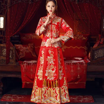 

Royal Rhinestone Chinese Female Red Wedding Dress Long Sleeve Bride Qipao Suzhou Embroidery Flower Tassel Cheongsam Tang Suit