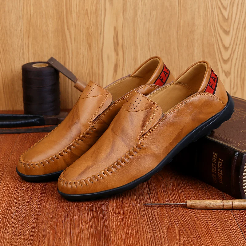 

2018 Spring Autumn New Genuine Leather Casual Shoes Men's England Peas Shoes Driving A Pedal Breathable Men's Shoes Plus size