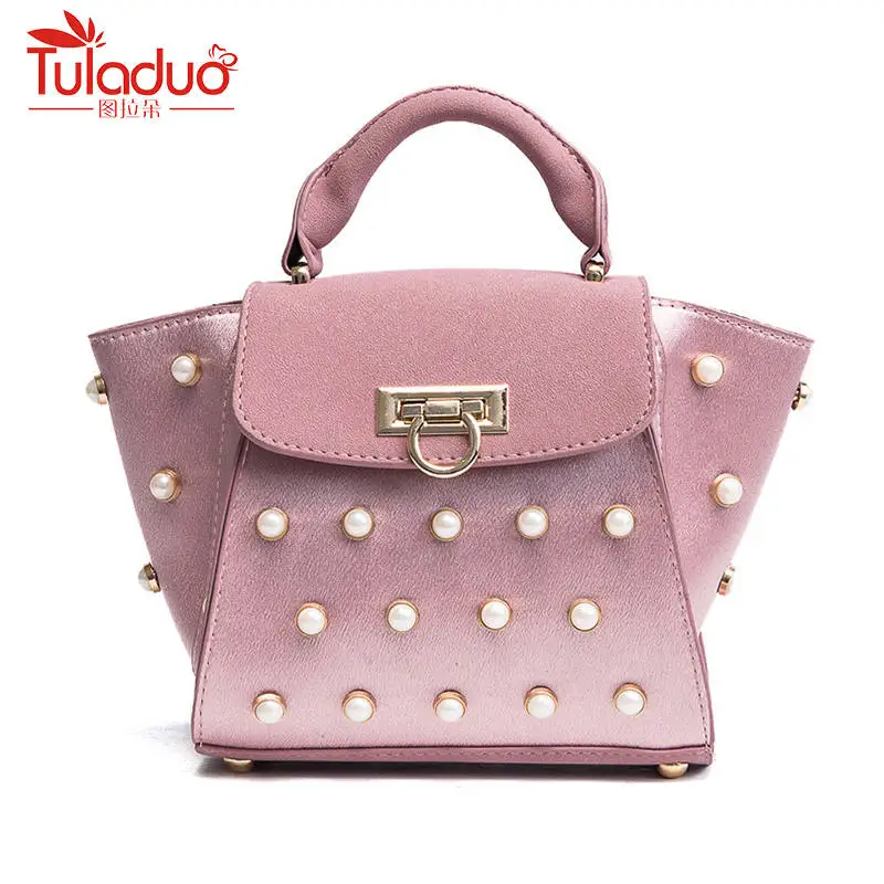 

Rivets Women Messenger Bags High Quality Female Trapeze Bag Designer Pu Leather Women Handbags Luxury Women Crossbody Bags