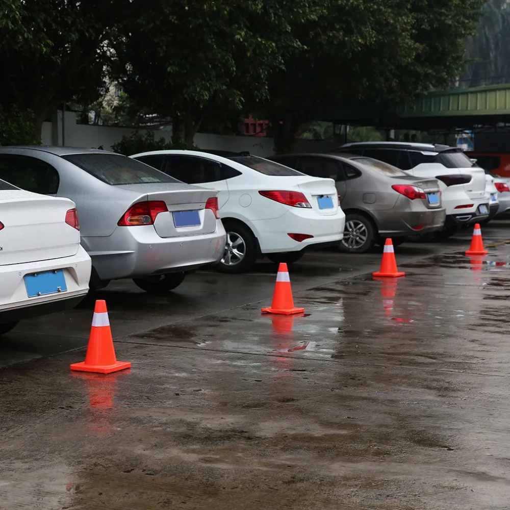 

4pcs/set 18 Inch Traffic Cones Multipurpose PVC Road Traffic Training Reflective Safety Cones Road Warning Safety Sign Wholesale