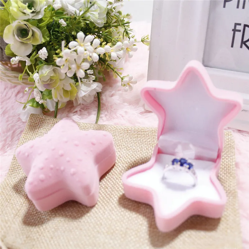 

Plastic Jewelry Box Ring Earring Boxes Blue Pink Color Dot Pattern Starfish Shaped Velvet Surface 6.4x6.1cm, 1 Piece