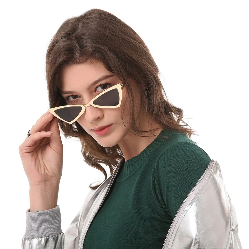 18 到着しました三角形の小さなフレームサングラスメンズレディースブランドデザイナー Uv400 ヴィンテージ猫の目のサングラス女性 Oculos N597 Oculos Brand Oculos Designersun Glasses Female Aliexpress