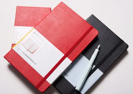 Маленький квадратный блокнот Tsmip в клетку черный и красный|notebook diary|red diarybook black |