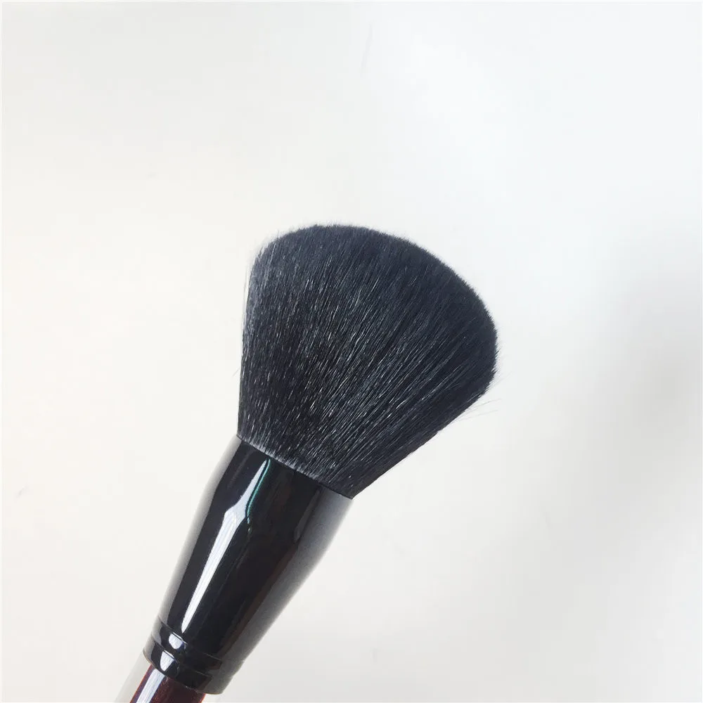 Kevyn Aucion Large Blush Powder Brush _ 3