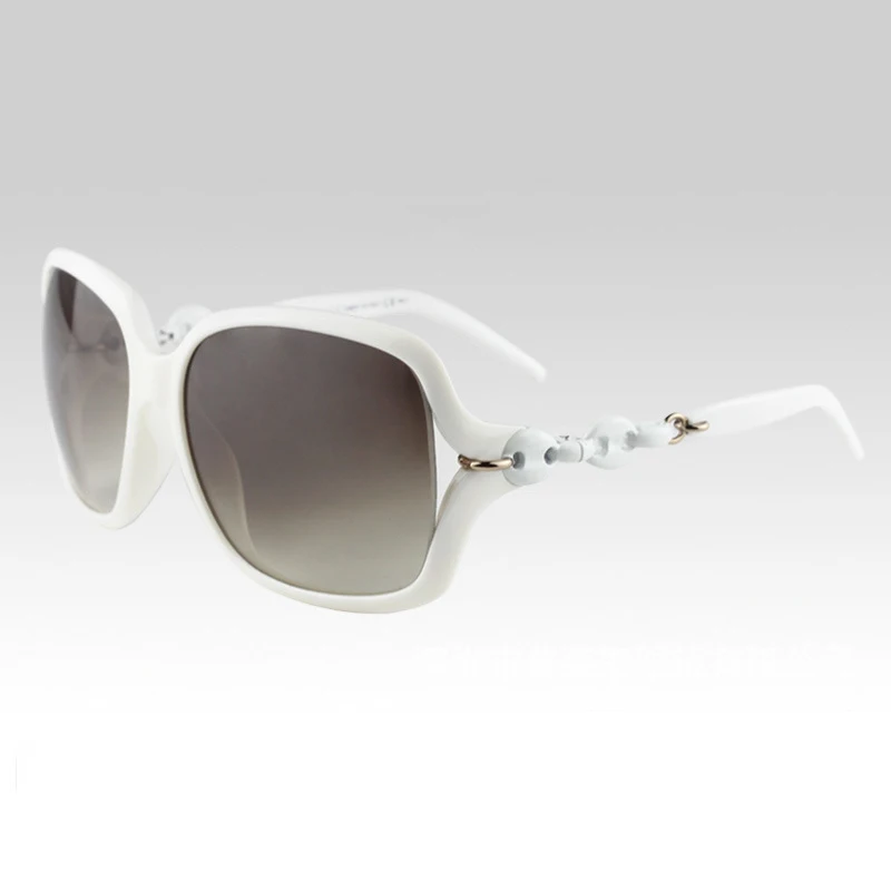 Женские Классические винтажные Поляризованные солнцезащитные очки водителя для вождения классические Hd Vision - Название цвета: Белый