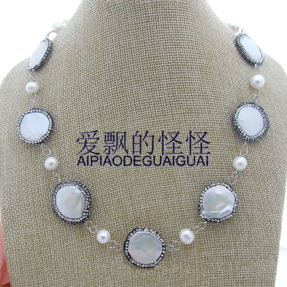 

19'' White Coin Pearl Necklace