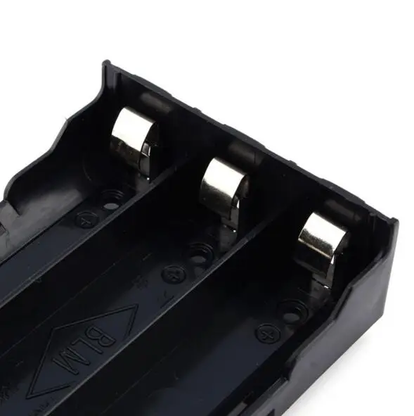 3 18650 holder 4