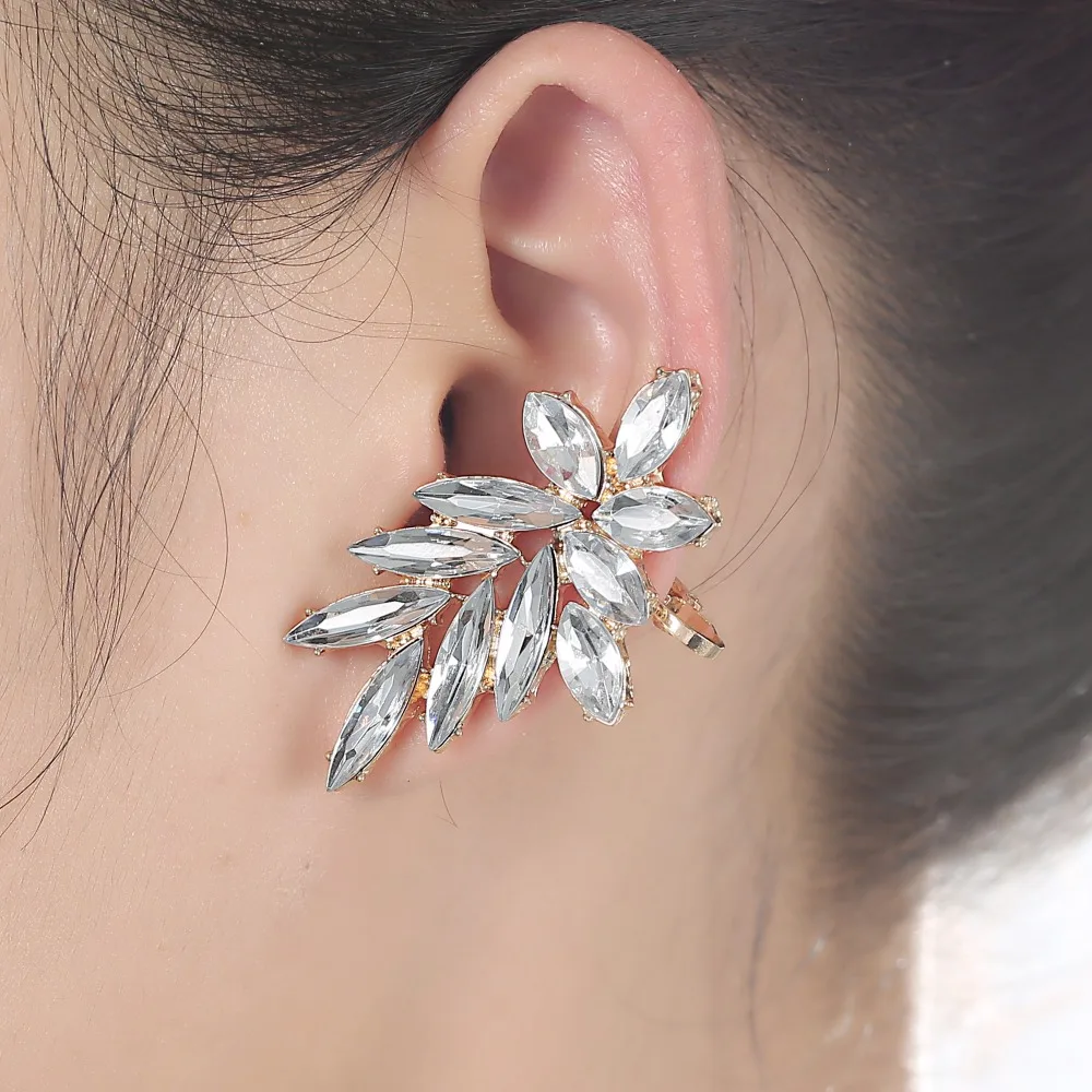 

Fashion Elegant Vintage Ear Cuff Clips Punk Crystal Rhinestone Ear Cuff Wrap Stud Clip Earrings for Women Birthday Party Gift