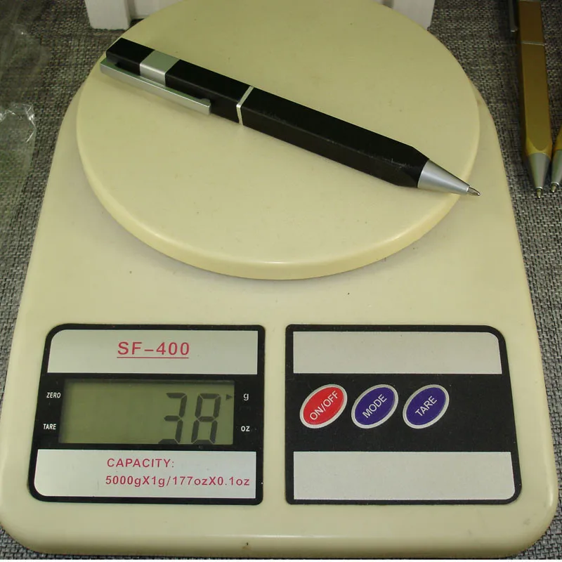 1686b weight