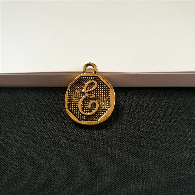 5516444021_1942657147