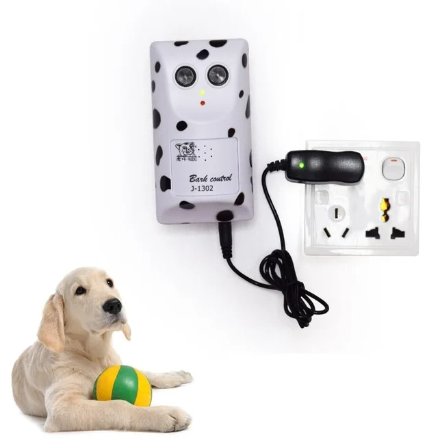 Wall Mount Ultrasonic Dog Repeller Outdoor Waterproof Anti Barking Dog