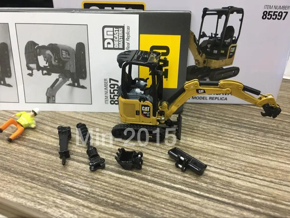 

Norscot Caterpillar Cat 966G Wheel Loader 1:87 HO Scale Diecast Model 55109