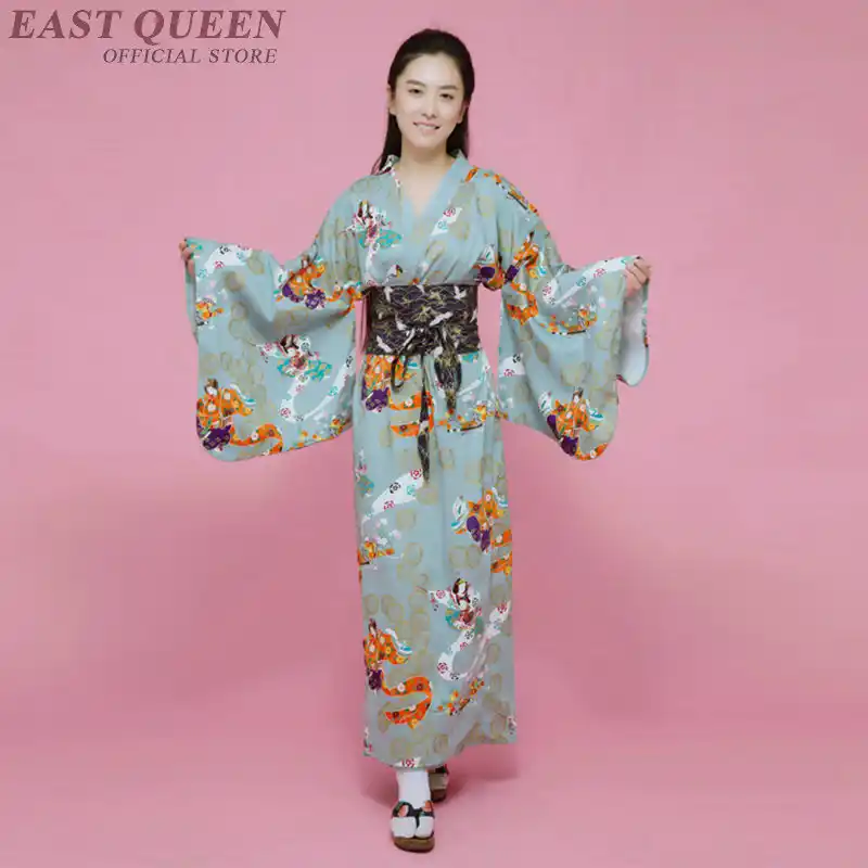 traditional japanese clothing