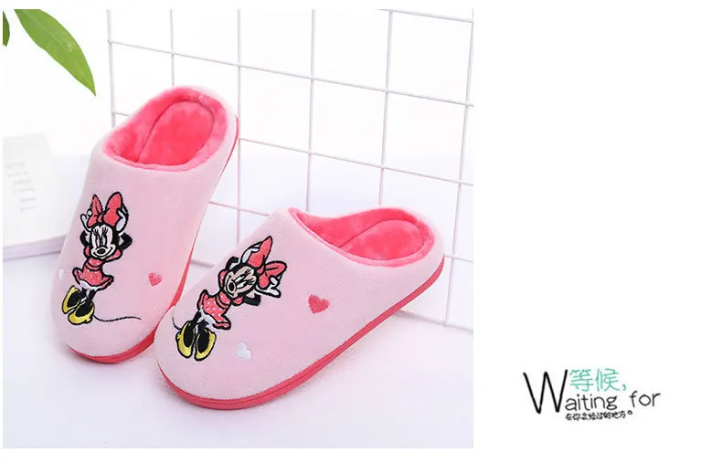 Chinelos de Algodão das Crianças da Disney Inverno os Novos Além de Veludo Outono Desenhos Animados Anti-skid Grosso Quente Casa Bonito Chinelos no 15 Computers & Electronics