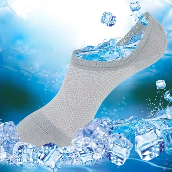 

New Mesh Knitting Bamboo Fiber Invisible Boat Men Socks Silicone Slip Style Shallow Mouth Breathable Spring Summer Stocks F0250